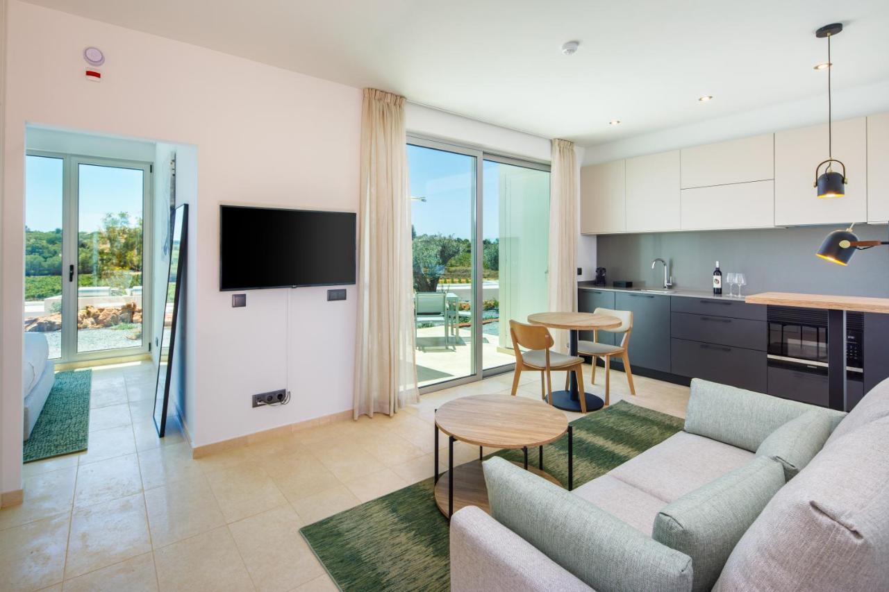Quinta Dos Vales Wine Estate Guest House Estômbar Екстериор снимка