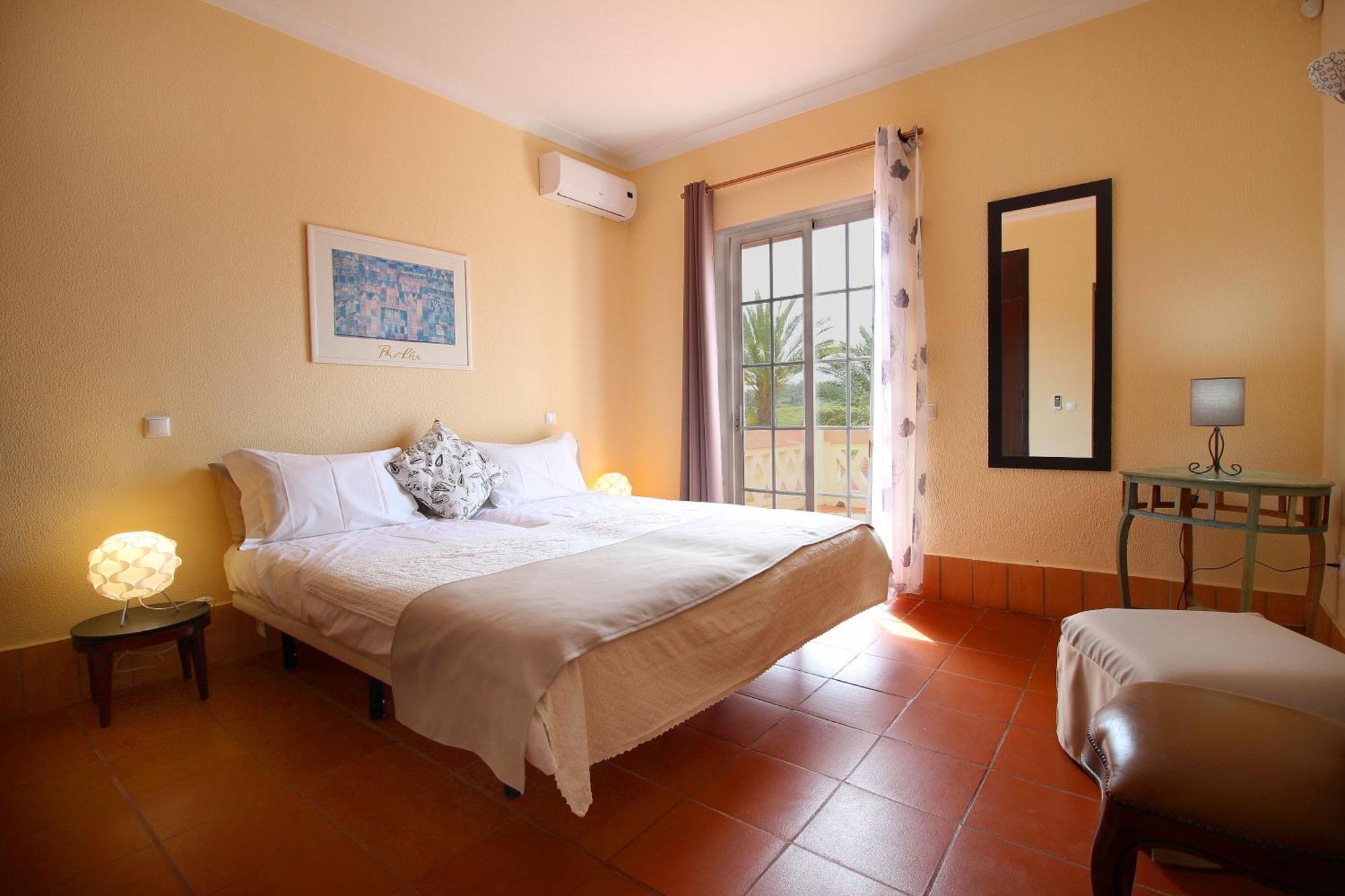 Quinta Dos Vales Wine Estate Guest House Estômbar Стая снимка